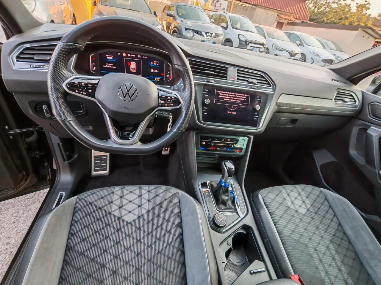 Volkswagen Tiguan 2.0 TDI 150 CV SCR DSG 4MOTION R-Line