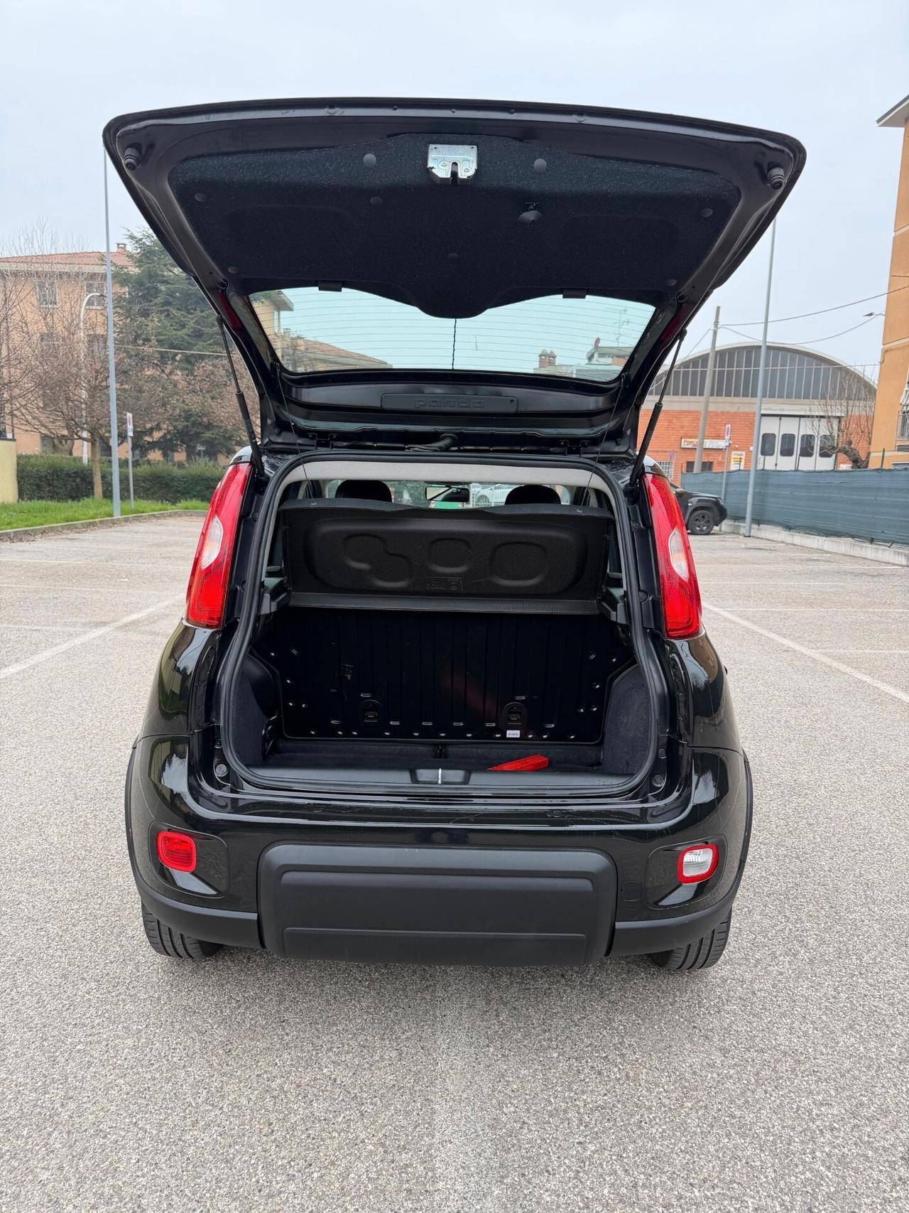 Fiat Panda 1.0 hybrid - NEOPATENTATI - 12 MESI DI GARANZIA -