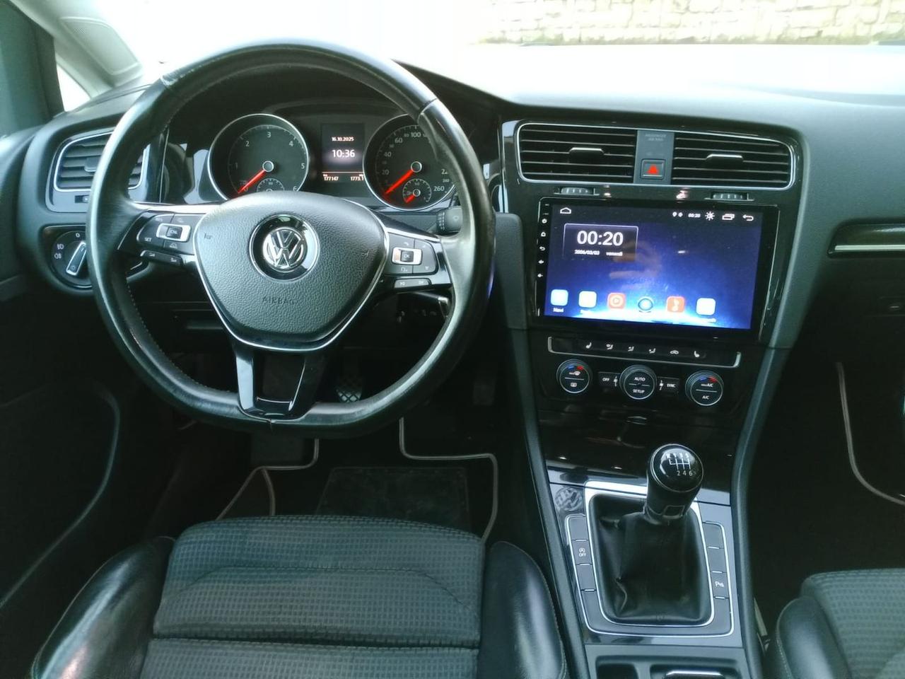 Volkswagen Golf Highline 2.0 TDI BlueMotion  #7353
