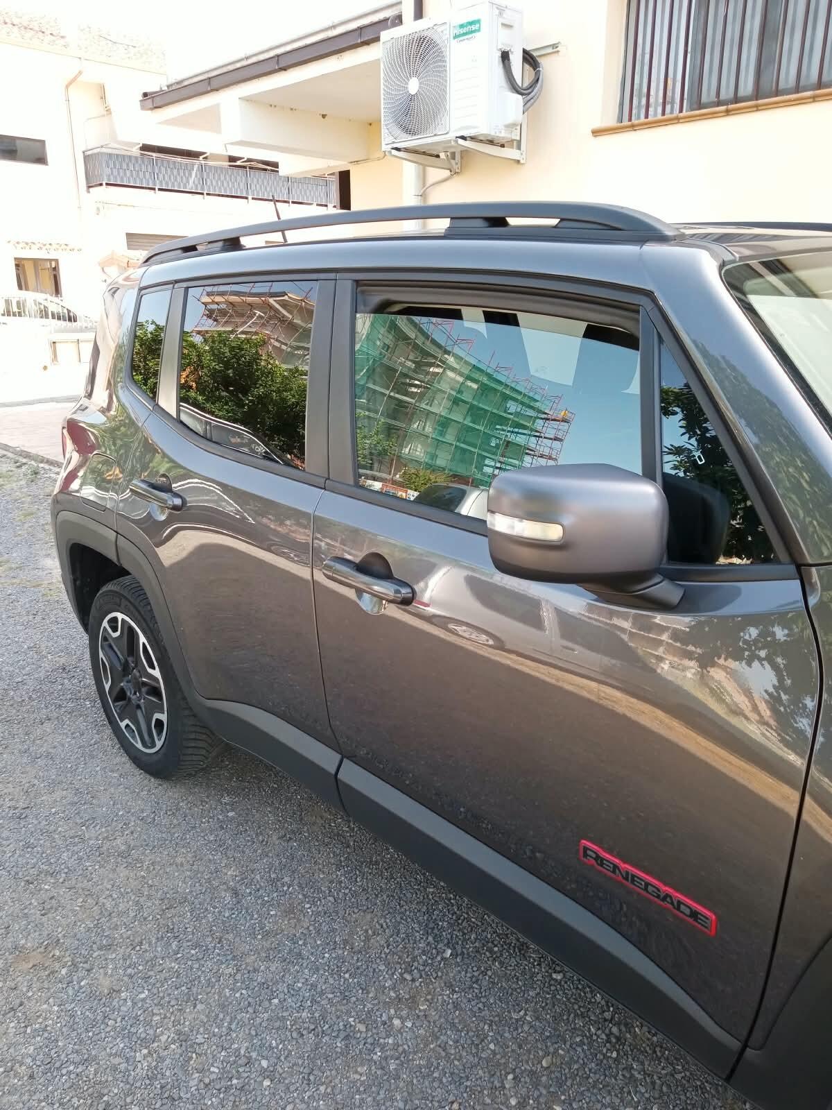 Jeep Renegade 2.0 Mjt 170CV 4WD Active Drive Low Trailhawk
