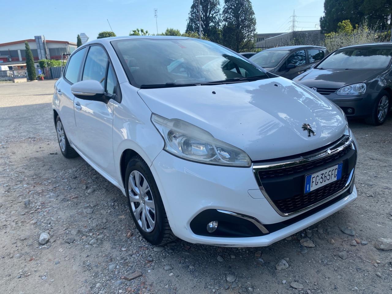 Peugeot 208 PureTech 82 5p. GPL Active