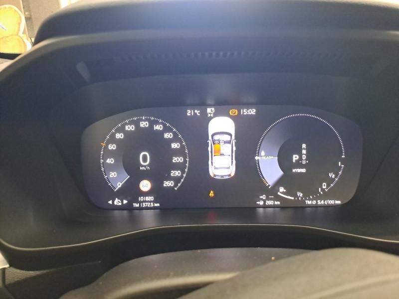 VOLVO XC40 T4 RECHARGE PLUG-IN AUTO CORE SUV