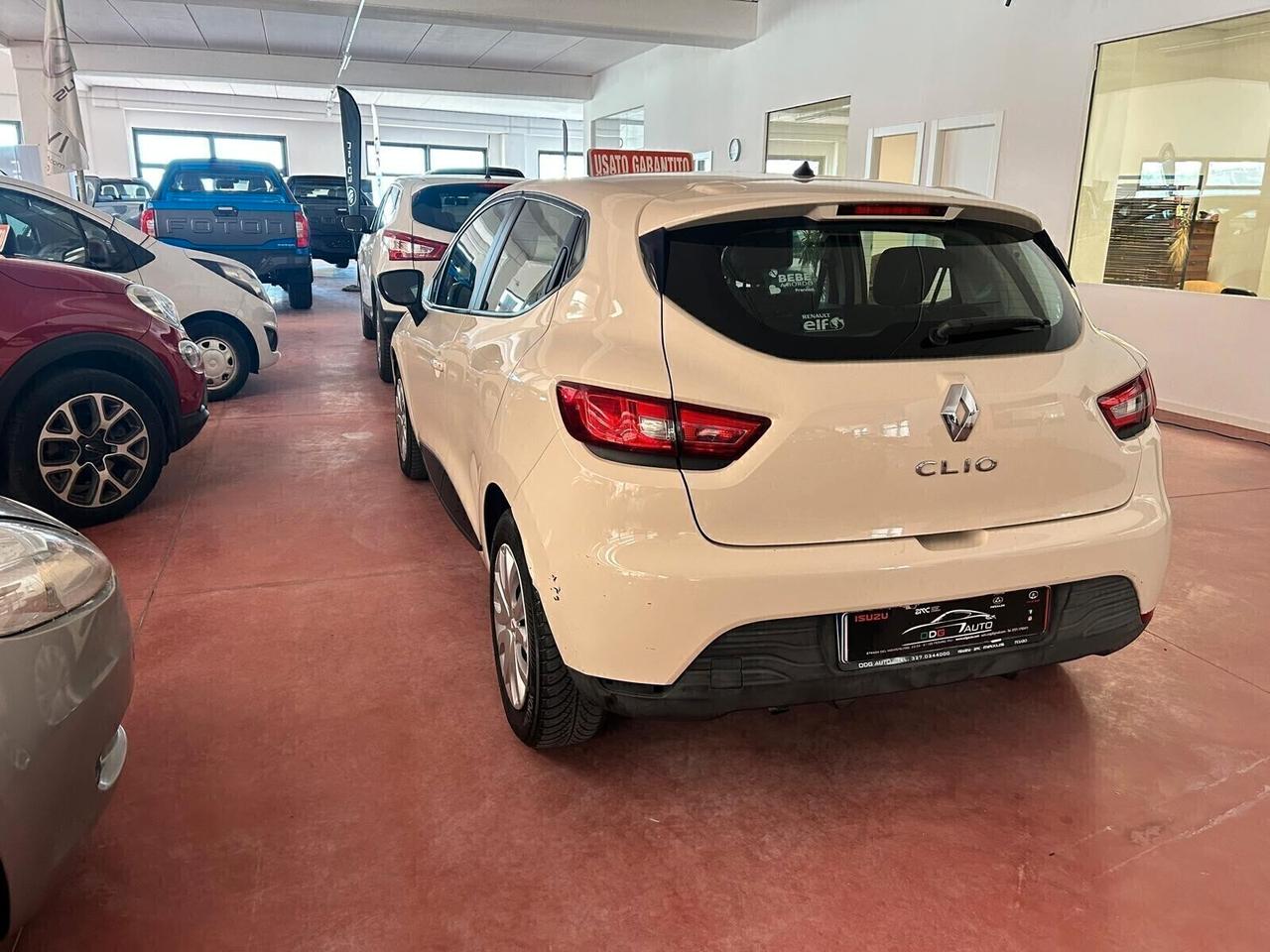 RENAULT CLIO serie5 Benzina 1.2 CV 73 Km 175.485 Garanzia 12 mesi X NEOPATENTATI