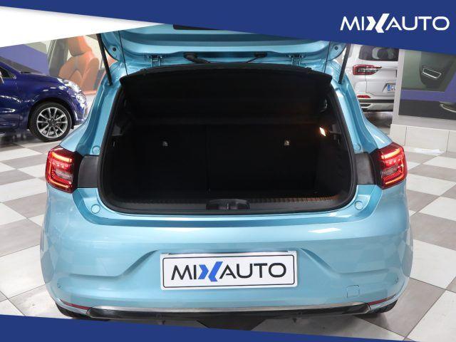 RENAULT Clio 1.6 eTech Hybrid 140cv Intens AUT EU6