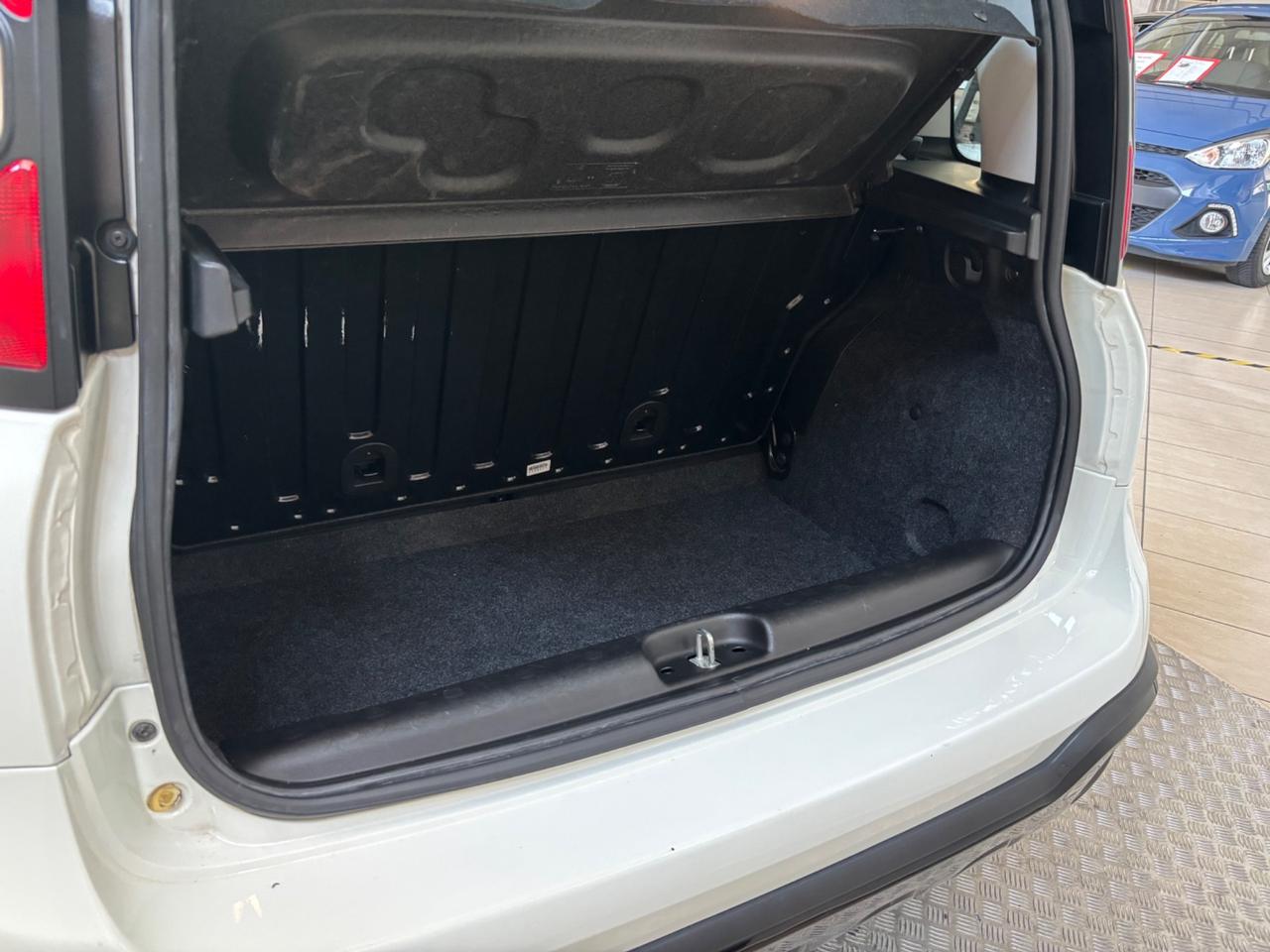 Fiat Panda 1.2 Connected by Wind