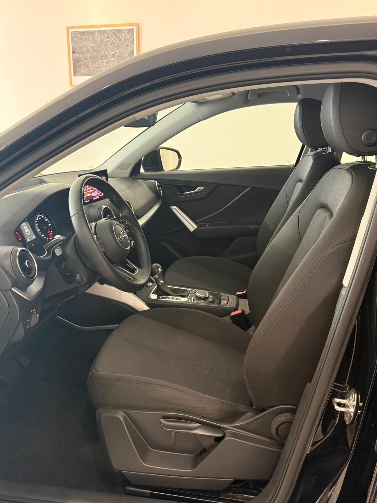 AUDI Q2 1.6 DIESEL TOTAL BLACK 80.000KM