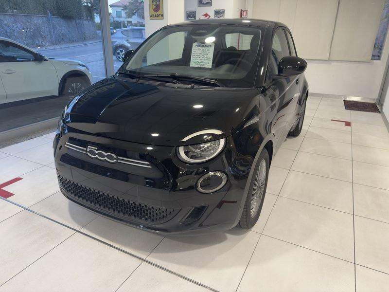 FIAT 500 500e 23,65 KW DA 199€ AL MESE E 2.500€ DI ANTICIPO E PRONTA CONSEGNA
