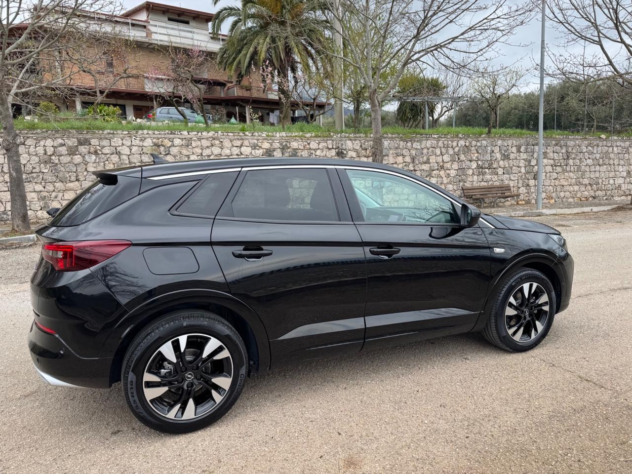 Opel Grandland 1.5 diesel Ecotec aut. Business Elegance