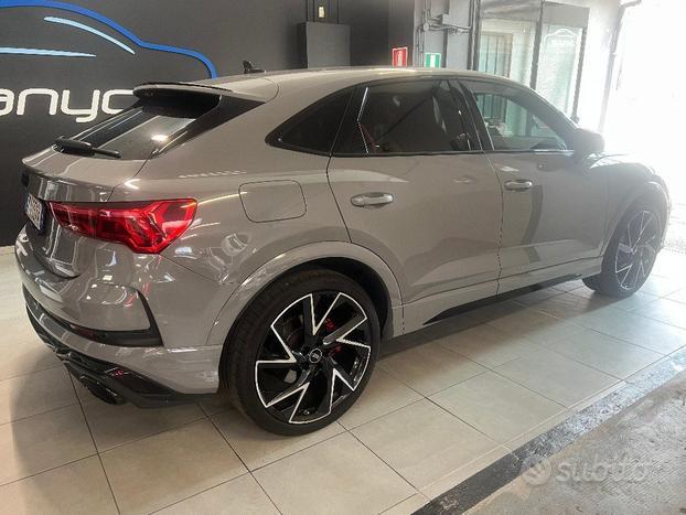 AUDI RS Q3 SPB quattro S tronic
