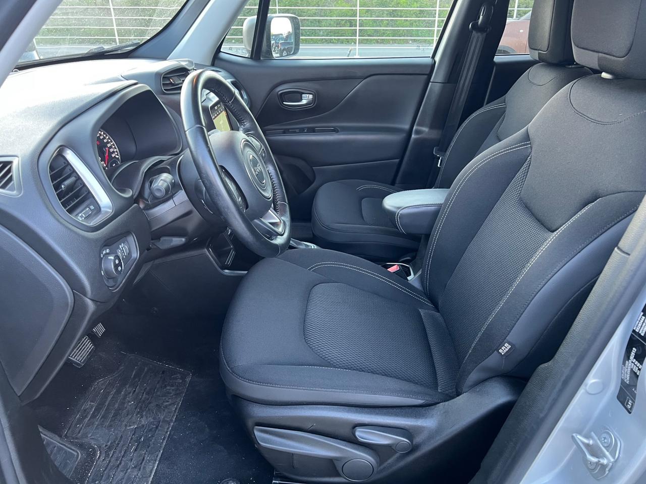 Jeep Renegade 1.6 Mjt DDCT 120 CV Longitude