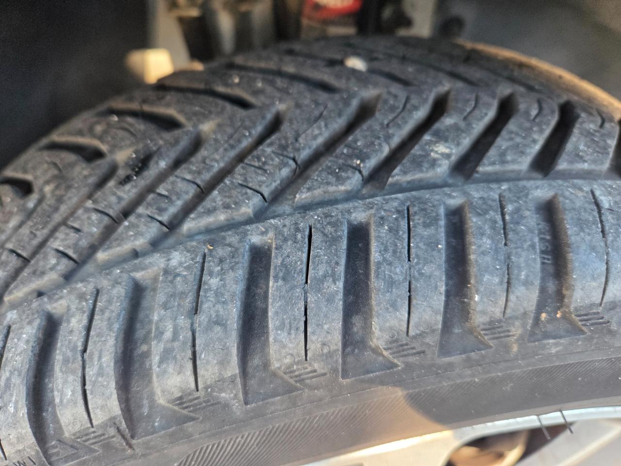 Peugeot 2008 1.6 e-HDi 92 CV Stop&Start Allure