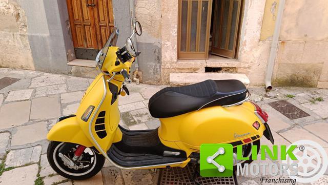 PIAGGIO Vespa GTS 300 Super Sport