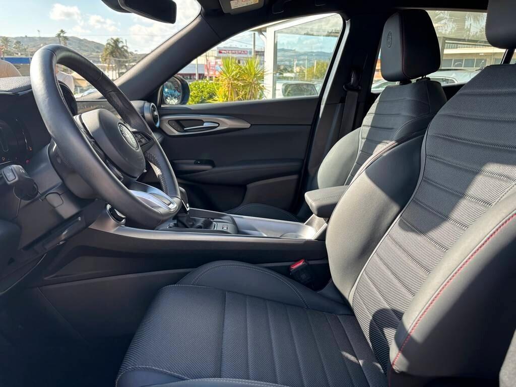 Alfa Romeo Tonale 1.6 Sprint 2023/ solo 21.000 KM IVA ESPOSTA Tua a soli 279 Euro al mese