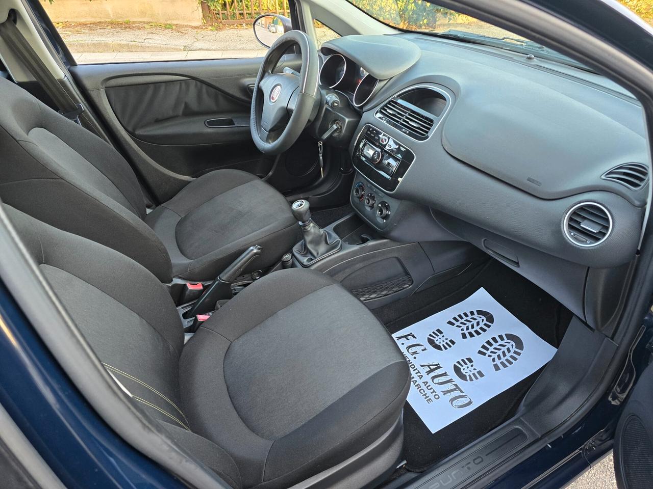 FIAT PUNTO YOUNG NATURAL POWER 2015 NUOVISSIMA