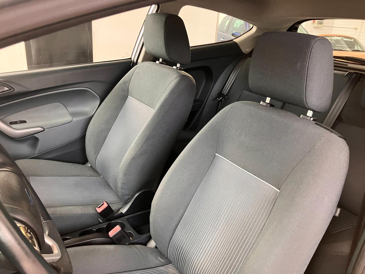 Ford Fiesta 1.2 16V 60CV 3p. Titanium NEOPATENTATI