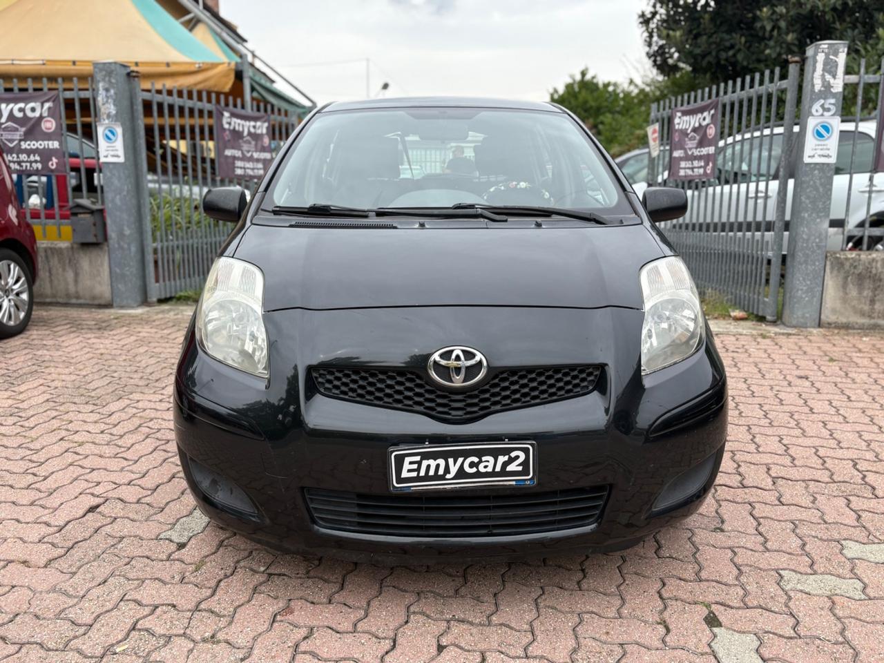 Toyota Yaris 1.0 5 porte Sol