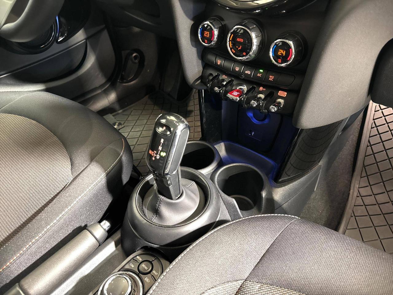 MINI Mini Cooper Camden 5 Porte