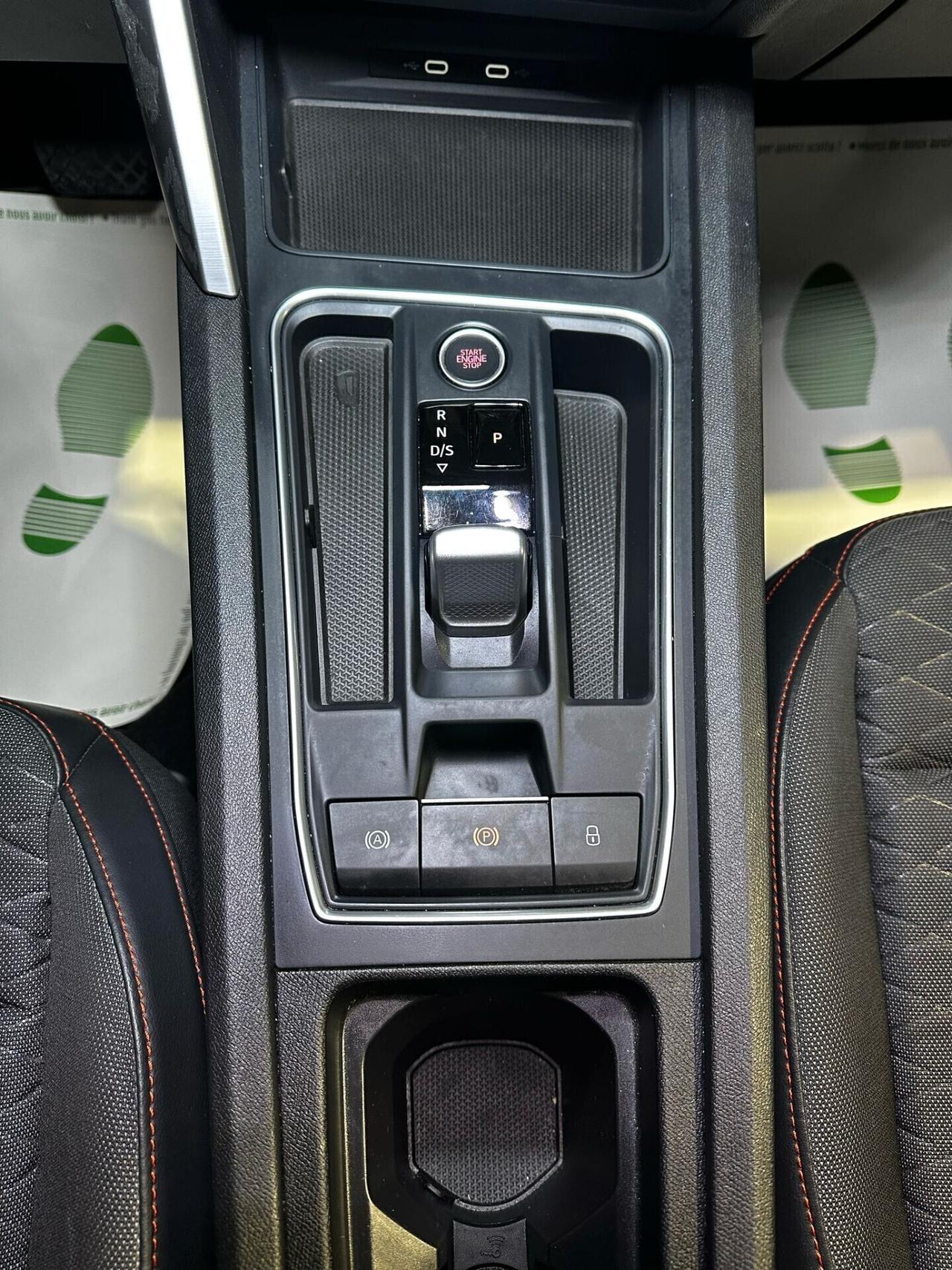 Seat Leon 1.0 eTSI 110 CV DSG FR