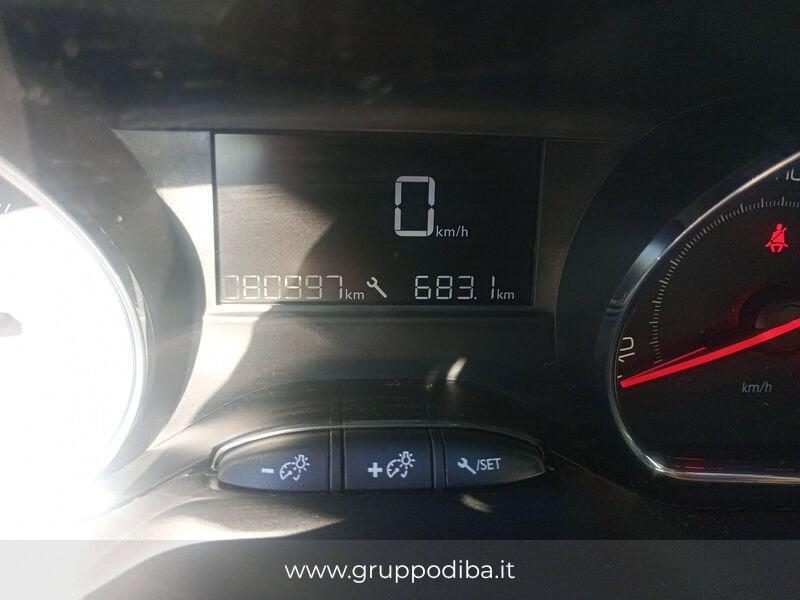 Peugeot 208 I 2012 Benzina 3p 1.2 puretech (vti) 12v Active
