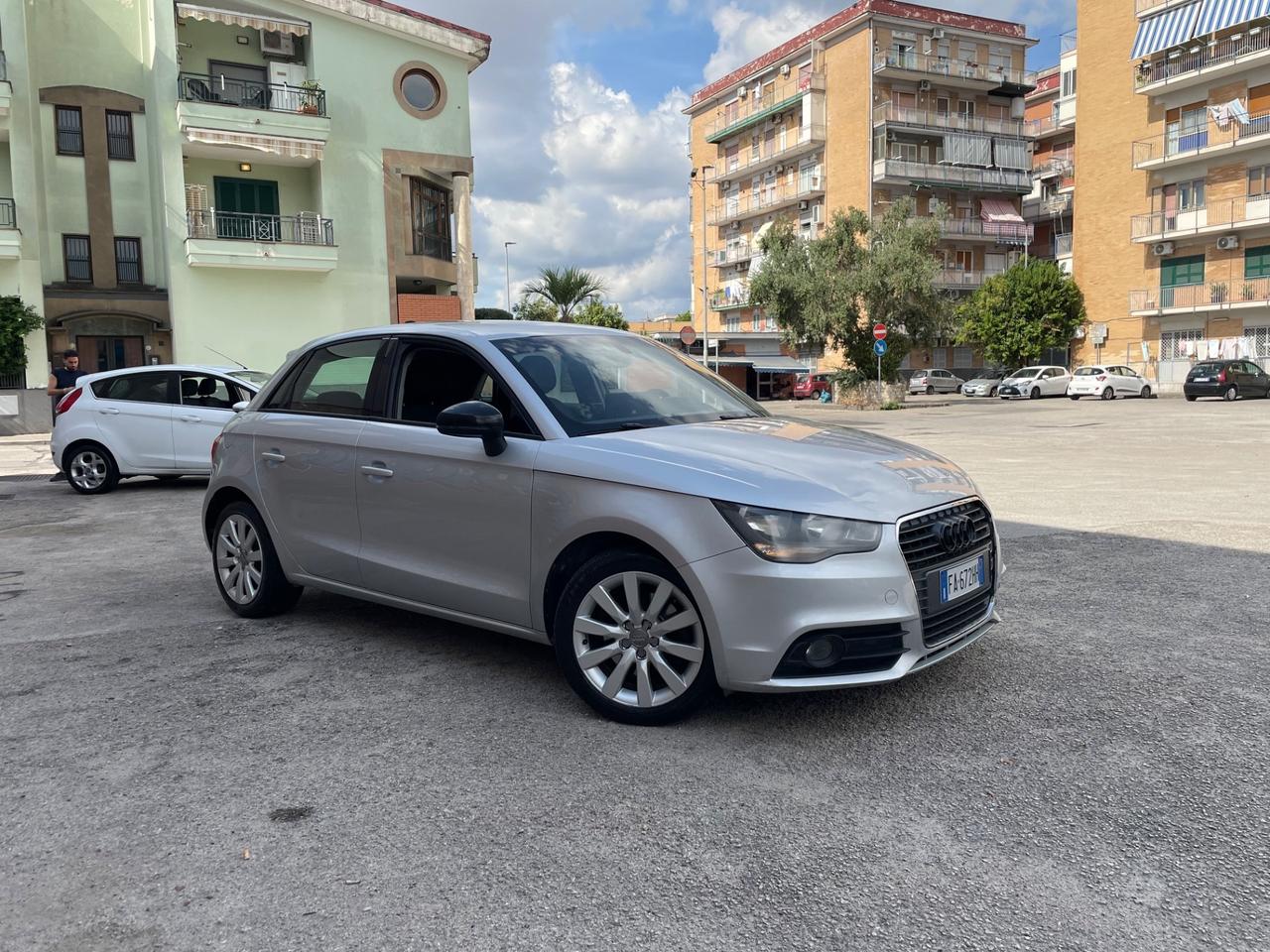 2013 Audi A1 SPB 1.6 TDI 105 CV Ambition Full Perfetta
