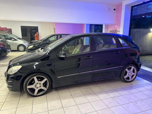 MERCEDES-BENZ B 180 CDI Sport