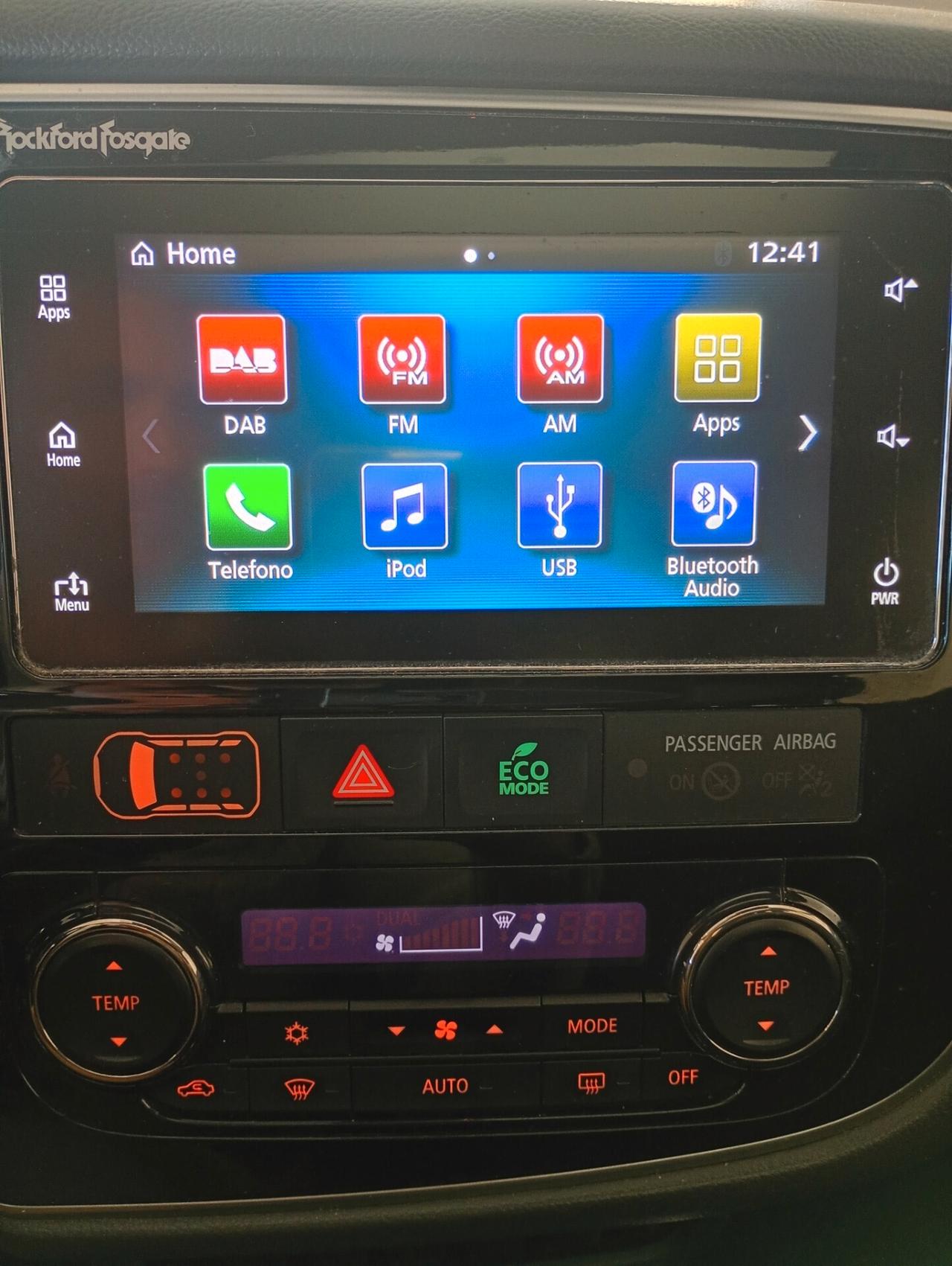 Mitsubishi Outlander 2.2 DI-D 4WD Instyle Plus SDA 7 posti