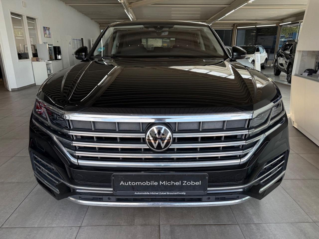 Volkswagen Touareg 3.0 TDI Elegance Navi*Matrix*Dynaudio*