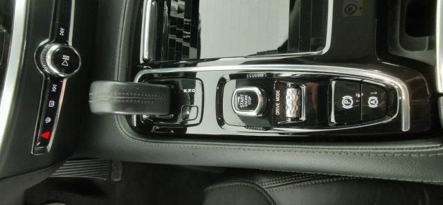 VOLVO V60 T6 Twin Engine AWD Geartronic Business Plus
