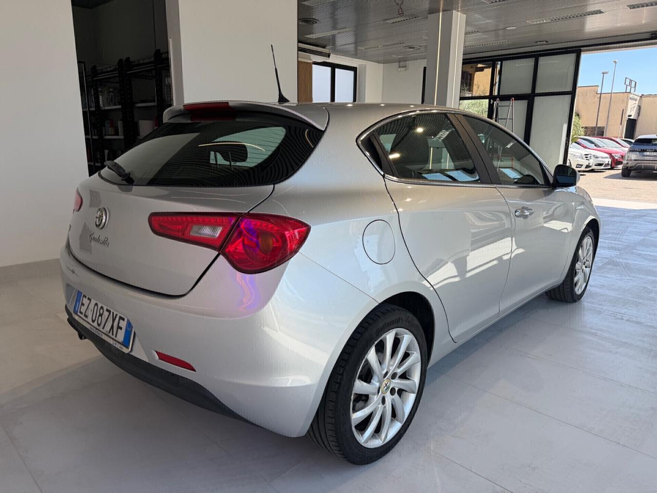 Alfa Romeo Giulietta 1.6 JTDm-2 105 CV Exclusive