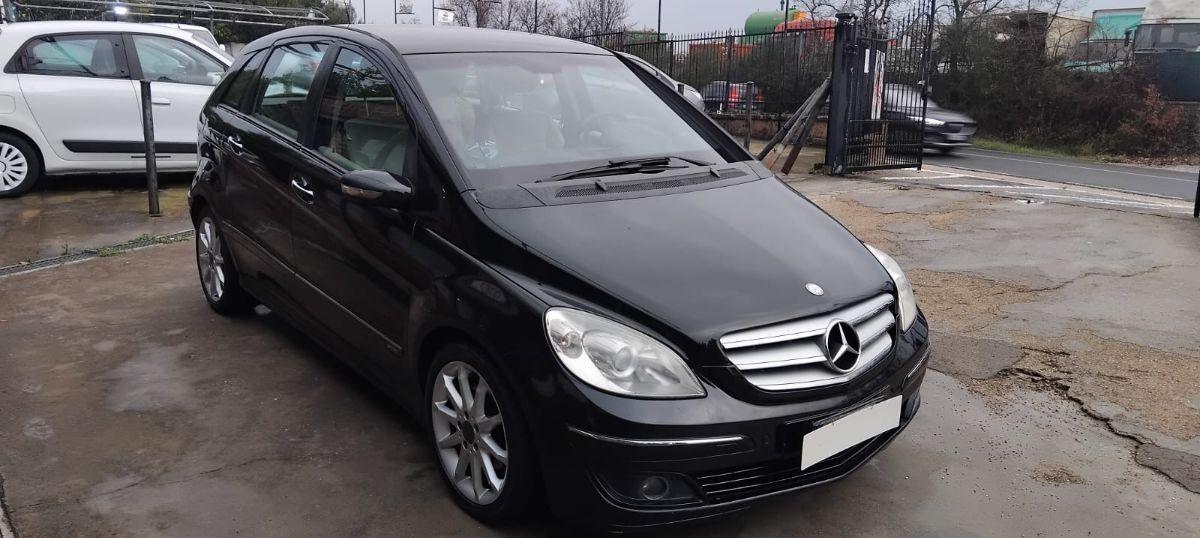 MERCEDES - Classe B - 200 CDI Chrome