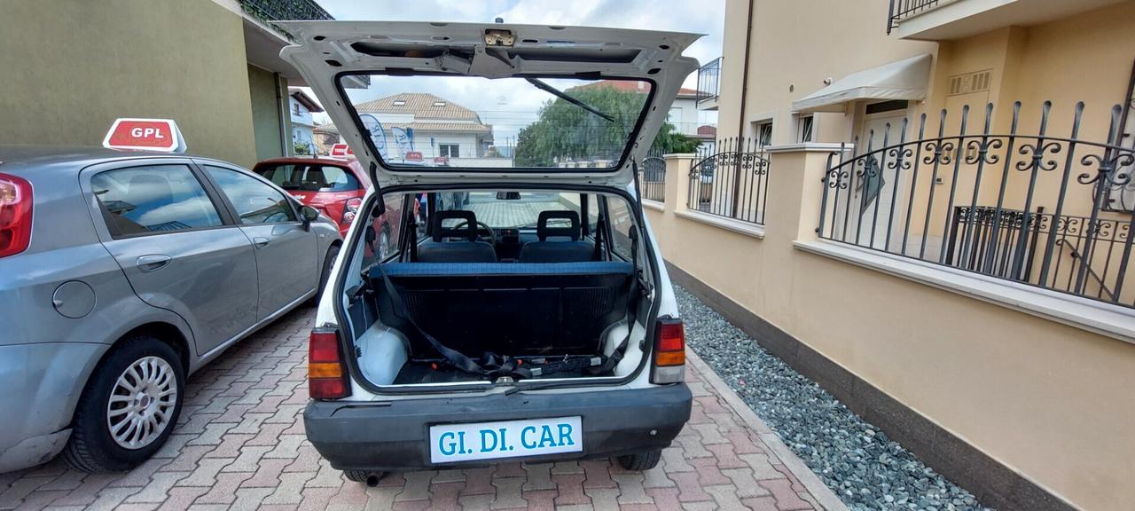 PANDA 900 BENZINA MODELLO YOUNG OMOLOGATA 5 POSTI X NEOPATENTATI UNICOPROPRIETARIO