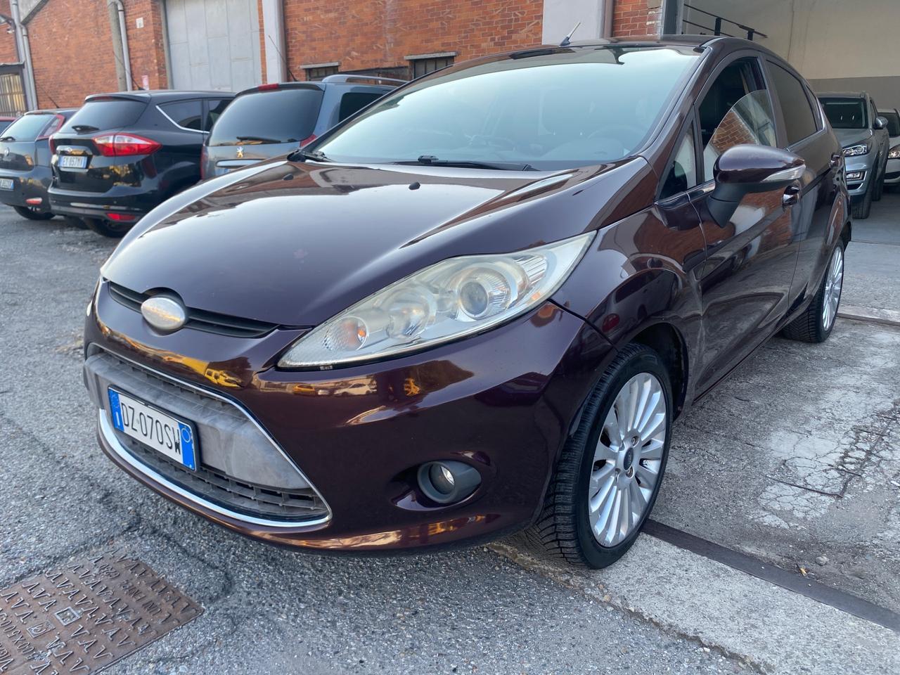 Ford Fiesta Fiesta+ 1.4 5 porte Bz.- GPL