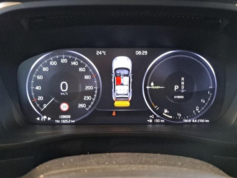 VOLVO XC40 T5 Plug-in Hybrid auto Recharge Inscription Expression