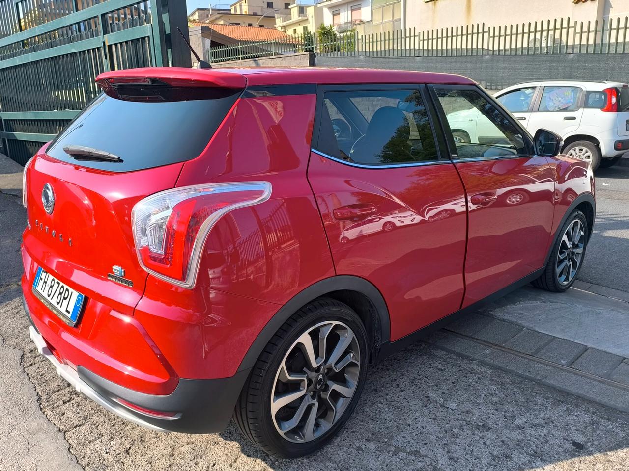 Ssangyong Tivoli 1.6d 2WD Be Visual Hot Aebs