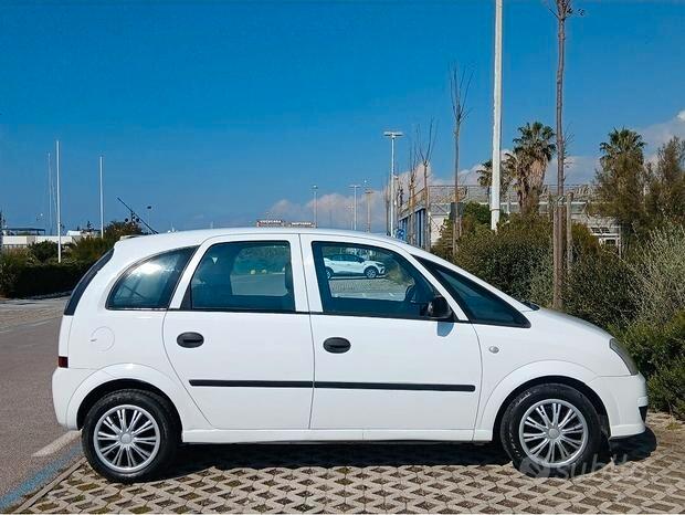 Opel Meriva 1.4 GPL 66000 KM PERMUTE - GARANZIA
