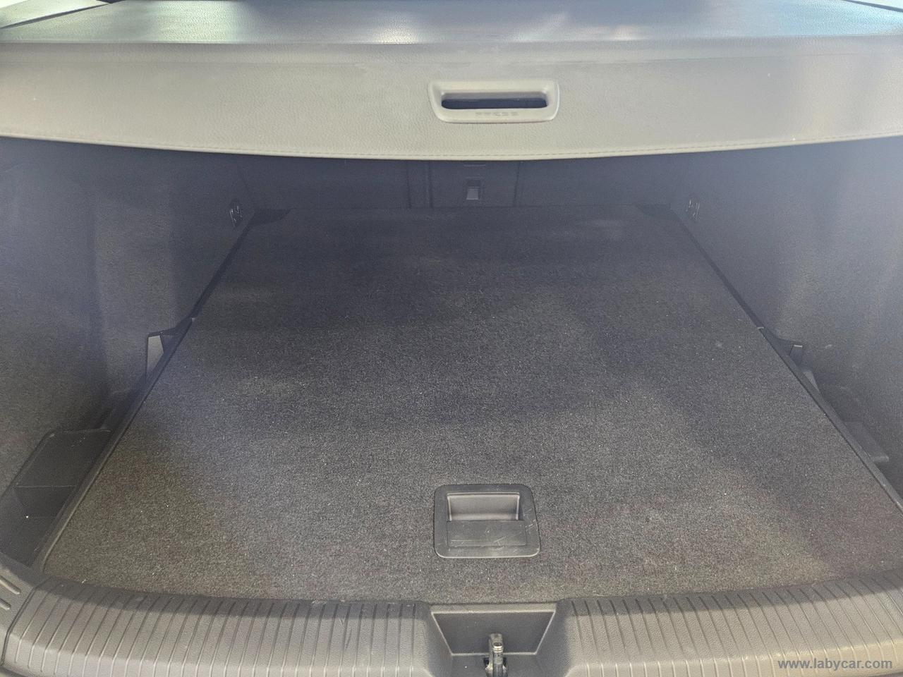 VOLKSWAGEN Golf Variant 2.0 TDI 115 CV SCR Life