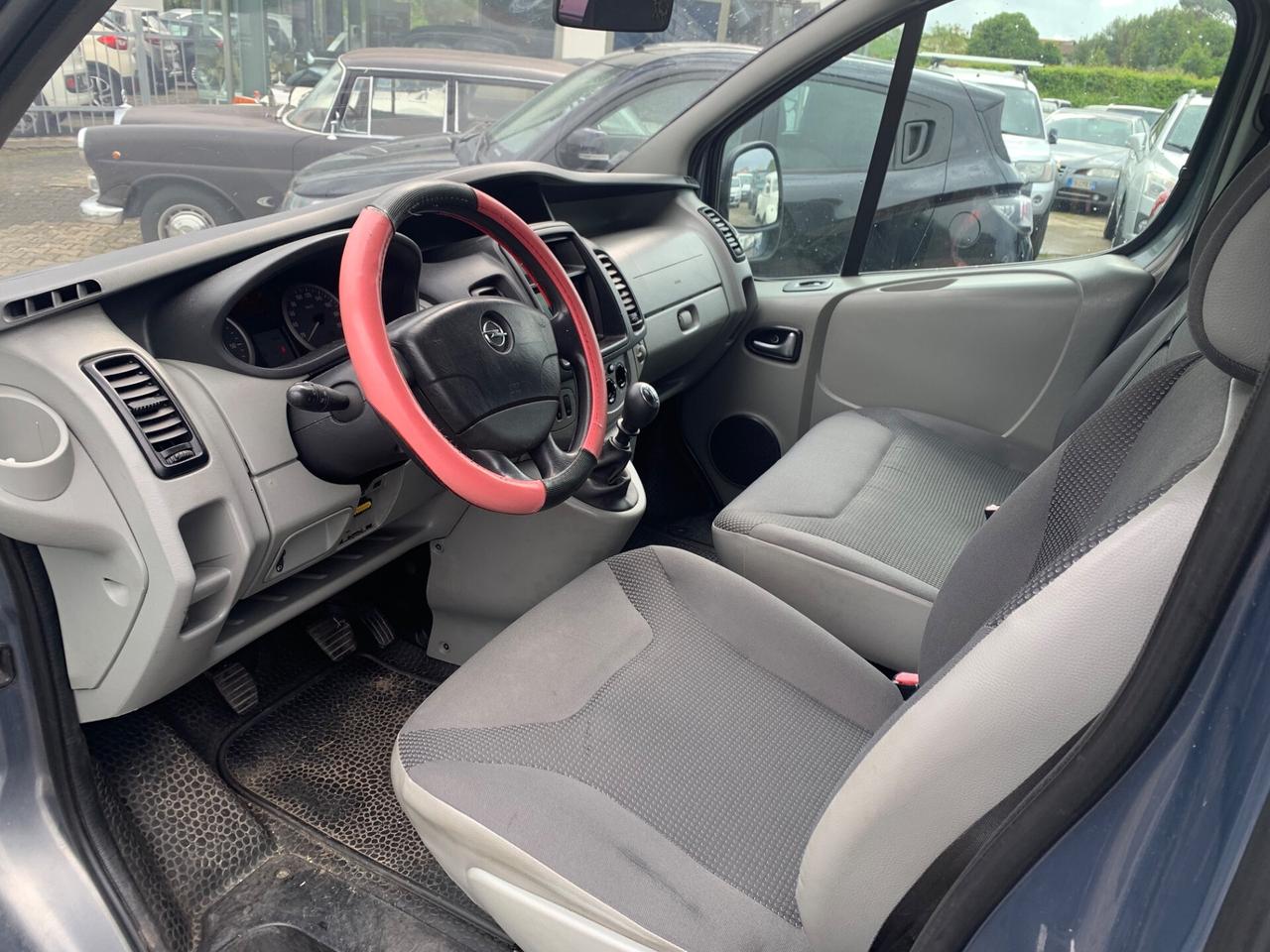 Renault Trafic T29 2.0 dCi/115 PC-TN Passenger Confort