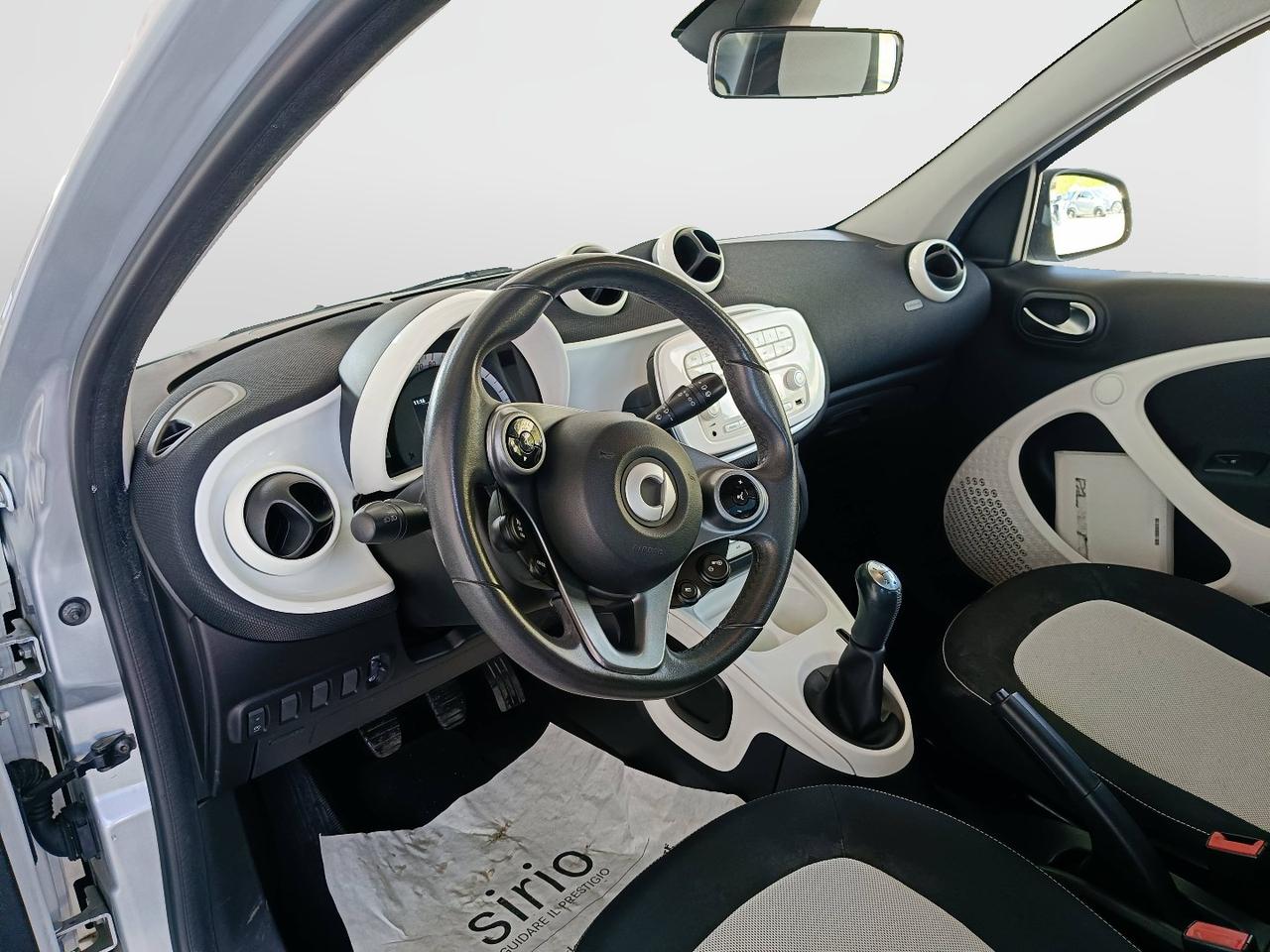 SMART Forfour II 2015 - Forfour 1.0 Passion 71cv