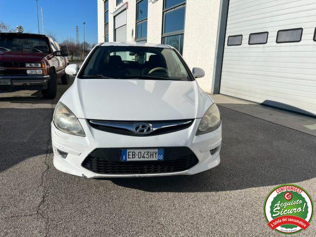 HYUNDAI i30 1.4 16V 109CV 5p. Active