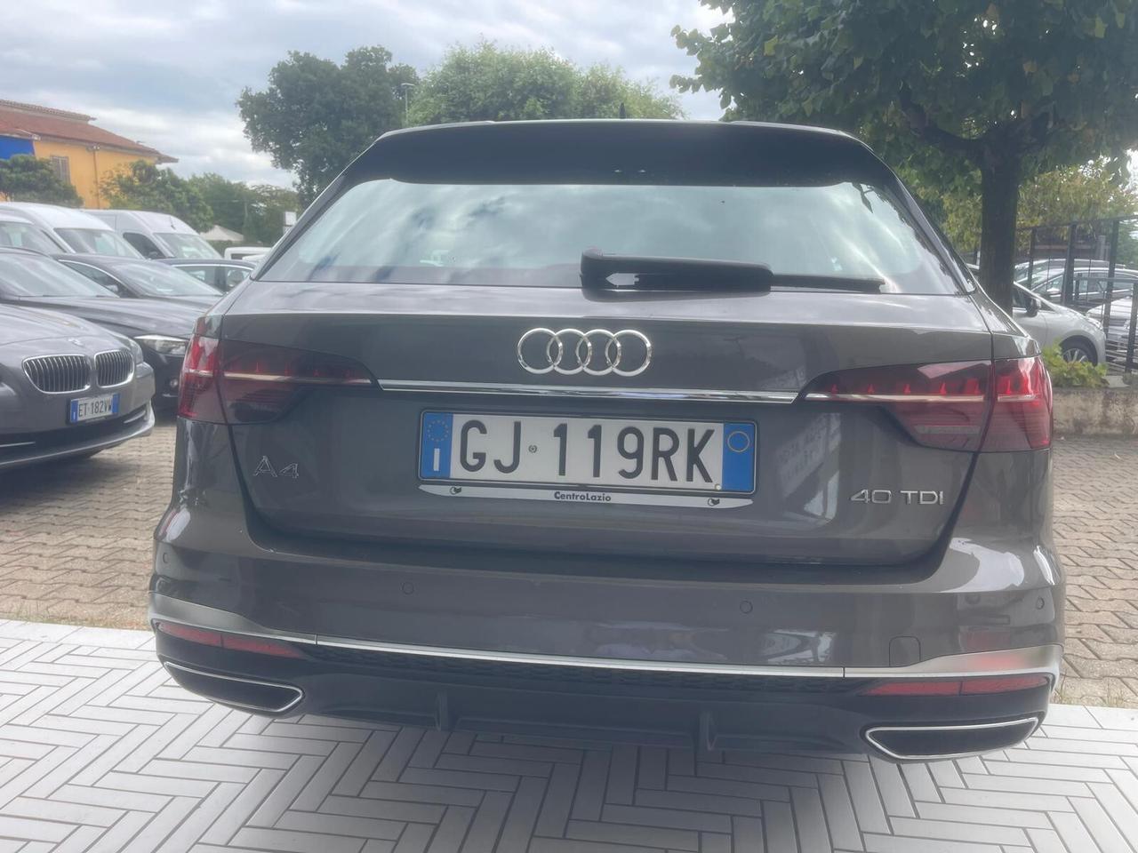 Audi A4 Avant 40 TDI S tronic line edition
