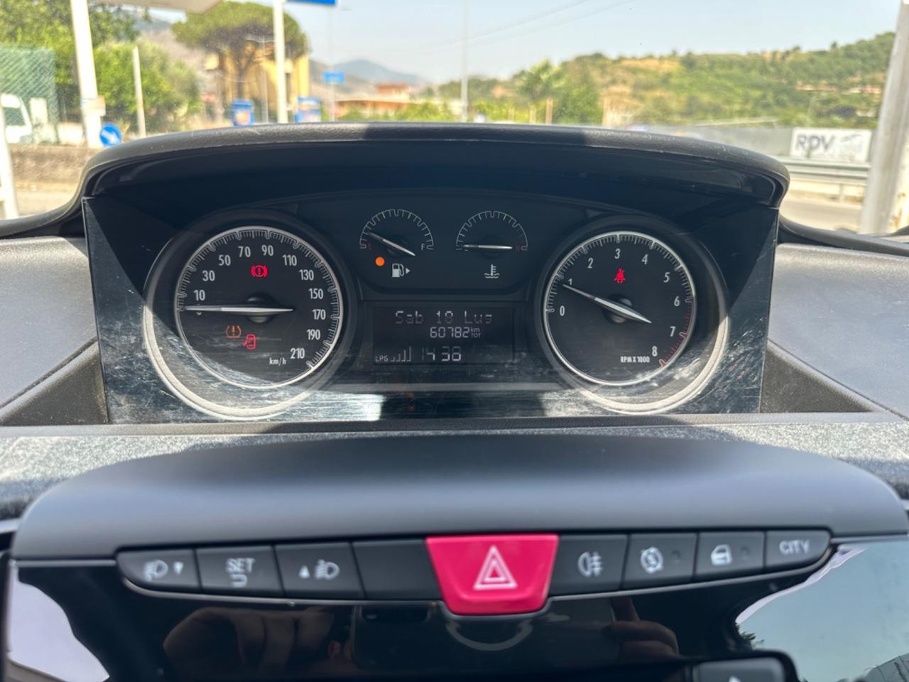 Lancia Ypsilon 1.2 69 CV GPL di serie/UniPro/Sensori