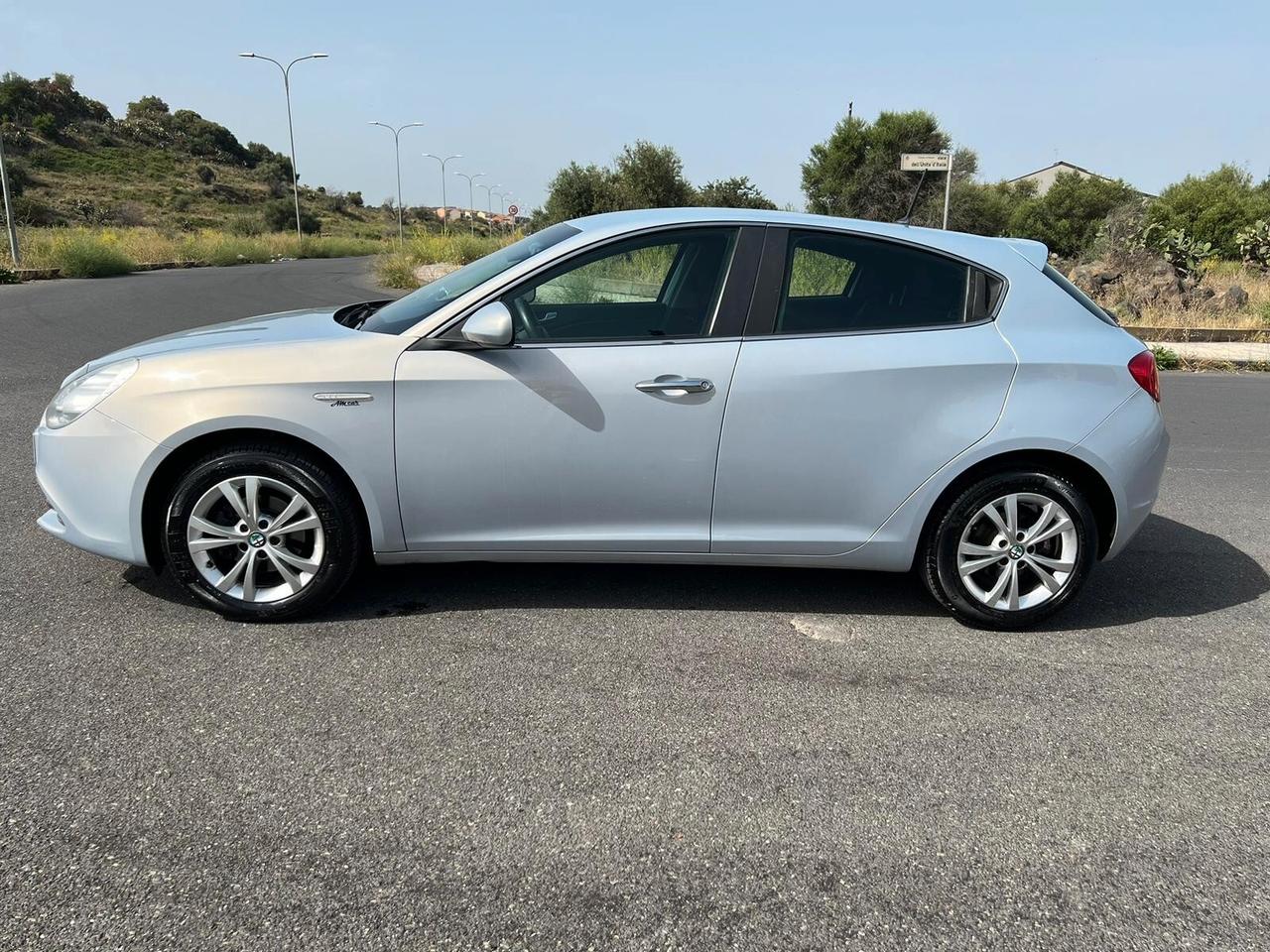 Alfa Romeo Giulietta 1.6JTDM COME NUOVA CHIAMA 2014