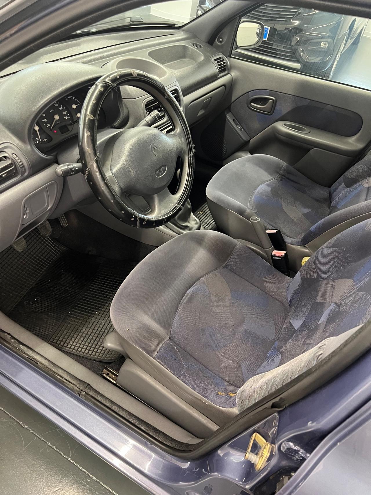 Renault Clio 1.2 cat 5 porte RT