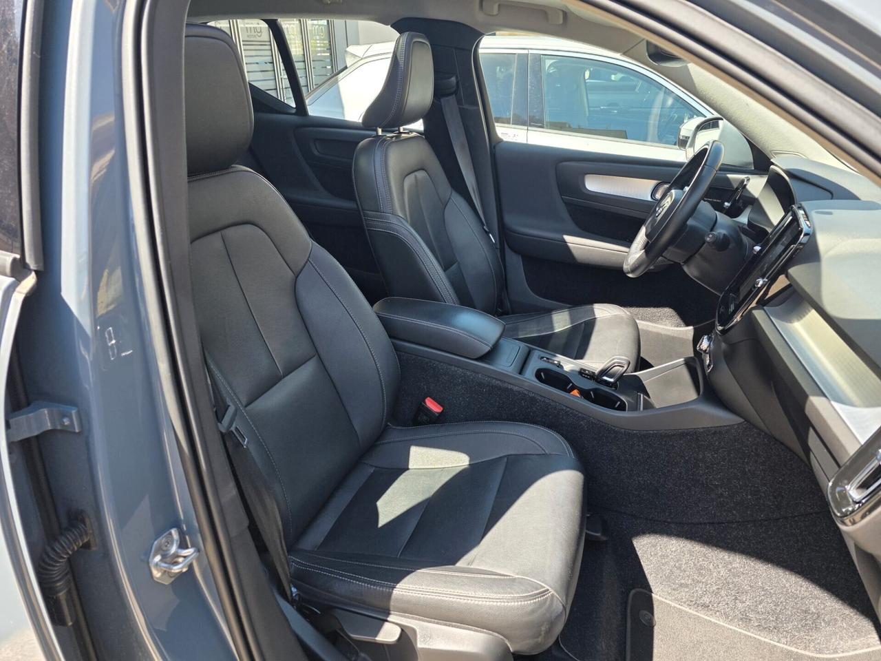 Volvo XC40 D3 Tettuccio HARMAN kardon