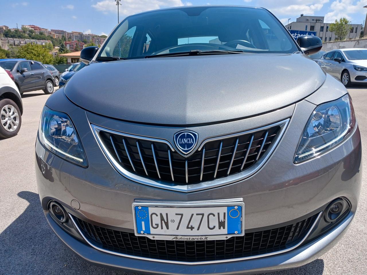 Lancia Ypsilon 1.0 HYBRID 70CV GOLD 2023