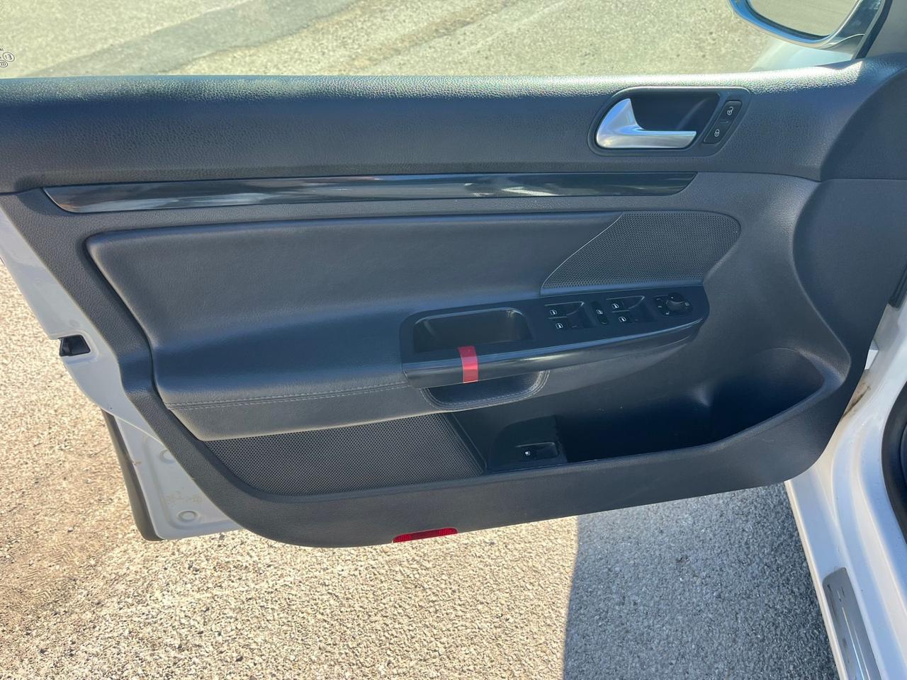 Volkswagen Golf 2.0 TDI GT Sport CAMBIO AUTOMATICO