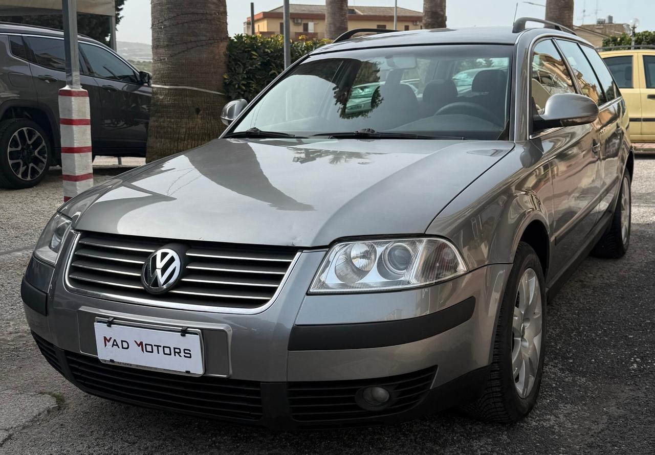 Volkswagen Passat 1.9 TDI/130 CV cat Var. H.line 2004