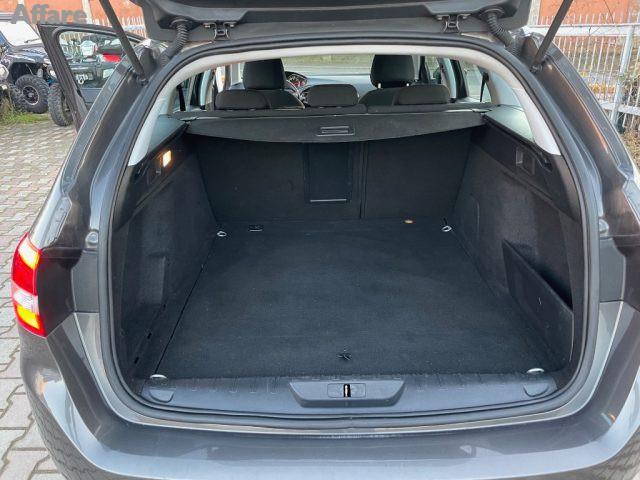 PEUGEOT 308 BlueHDi 120 S&S SW Business