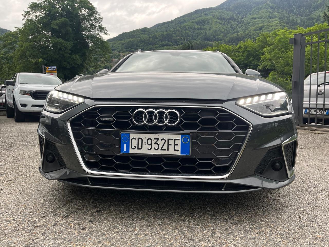 Audi A4 Avant 40 TDI quattro S tronic line edition
