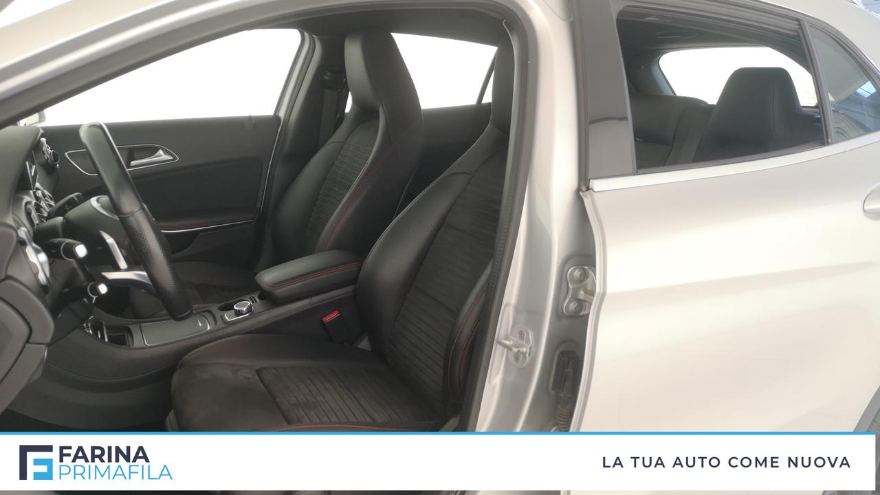 Mercedes-Benz GLA - X156 - GLA 220 d Premium 4matic auto